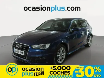 Usado Audi A3 150 CV (110 kW) 2014 Azul