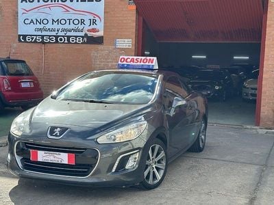 Usado Peugeot 308 CC Active 120 CV (88 kW) 2014 Gris / plata Descapotable