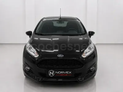 Usado Ford Fiesta ST-Line 140 CV (102 kW) 2017 Negro Utilitario