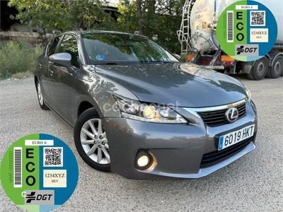 Lexus CT200h