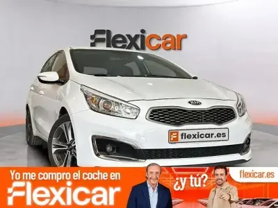 Usado Kia Ceed 136 CV (100 kW) 2018 Blanco Utilitario