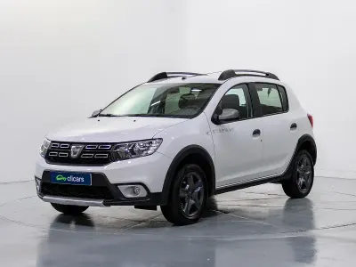 Usado Dacia Sandero Stepway Ambiance 90 CV (66 kW) 2017 Blanco Berlina