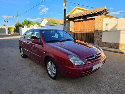 Begagnad Citroën Xsara Exclusive 110 HK (80 kW) 2003 Röd Sedan