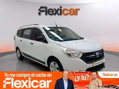 Usado Dacia Lodgy Comfort 95 CV (69 kW) 2021 Blanco Monovolumen