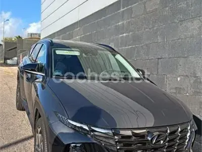Usado Hyundai Tucson 230 CV (169 kW) 2022 Gris / plata SUV