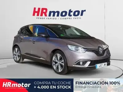 Usado Renault Scénic Zen 132 CV (97 kW) 2017 Gris Monovolumen