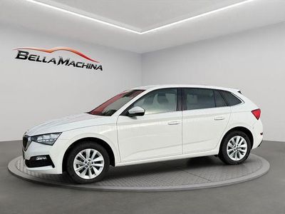 Usado Skoda Scala Ambition 110 CV (80 kW) 2024 Blanco Utilitario