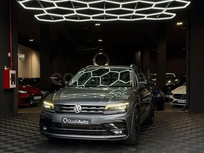 Usado VW Tiguan Sportline 150 CV (110 kW) 2018 Gris / plata SUV