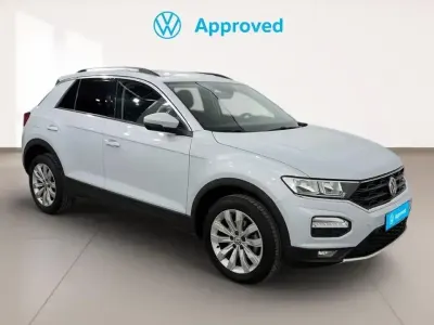 Usado VW T-Roc Advance 116 CV (85 kW) 2020 Gris SUV