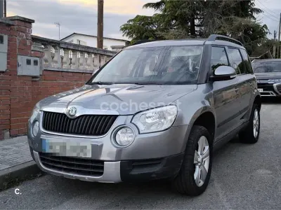 Usado Skoda Yeti Experience 105 CV (77 kW) 2011 Verde SUV