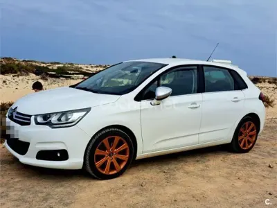 Usado Citroën C4 Feel 110 HP (80 kW) 2015 Branco Sedan