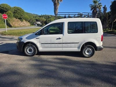 Usado VW Caddy 122 CV (89 kW) 2016 Blanco Monovolumen
