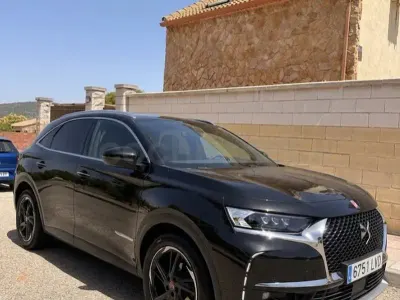 Usado DS Automobiles DS7 Crossback 130 CV (95 kW) 2022 Negro SUV
