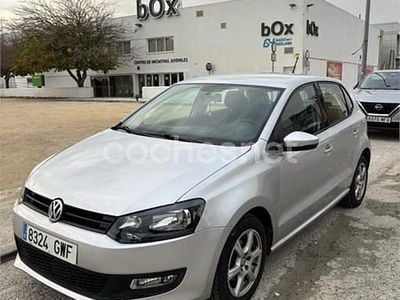 Gris / plata Usado 2010 VW Polo Advance Berlina | 4799 € (Buen precio)