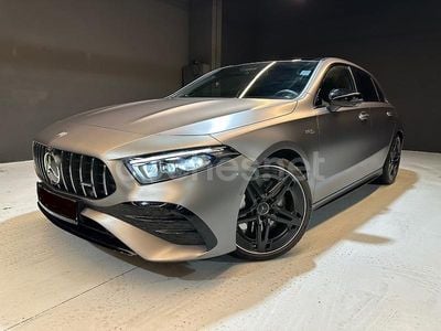 Gris / plata Usado 2024 Mercedes A35 AMG Berlina | 49.900 € (Buen precio)