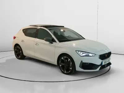 Käytetty Cupra Leon 150 HP (110 kW) 2024 Valkoinen Sedan
