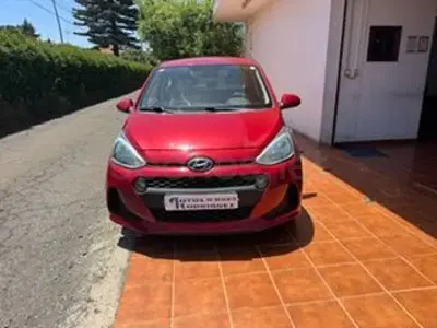 Używany Hyundai i10 GO! 66 KM (48 kW) 2018 Czerwony Hatchback
