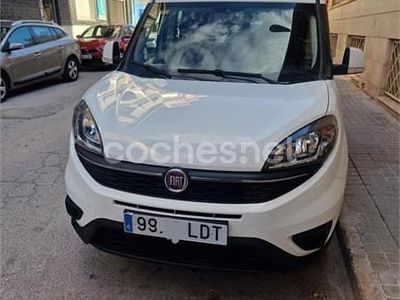 Usado Fiat Doblò Easy 120 CV (88 kW) 2020 Blanco Monovolumen