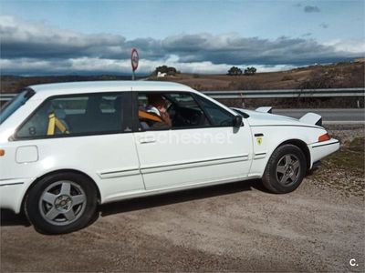 Usado Volvo 480 120 CV (88 kW) 1992 Blanco Coupe