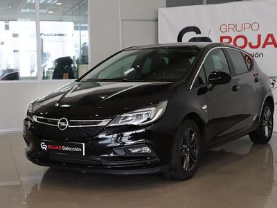 Usado Opel Astra 125 CV (91 kW) 2019 Negro Utilitario