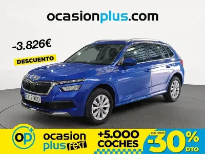 Usado Skoda Kamiq Ambition 110 CV (80 kW) 2022 Azul SUV