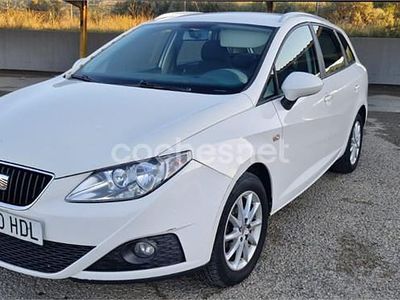 Usado Seat Ibiza ST Style 90 CV (66 kW) 2011 Blanco Familiar
