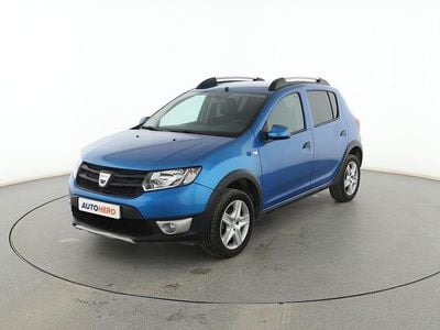 Azul Usado 2015 Dacia Sandero Stepway Berlina | 8799 € (Precio justo)