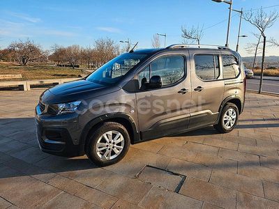 Usado Peugeot Rifter Allure 130 CV (95 kW) 2021 Gris / plata Monovolumen