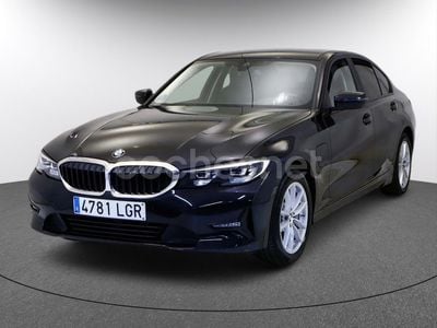 BMW 330e