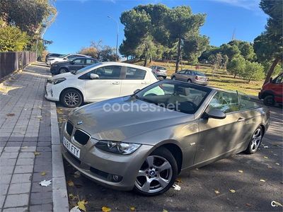 Beige Usado 2007 BMW 320 Cabriolet Descapotable | 12.500 € (Caro)