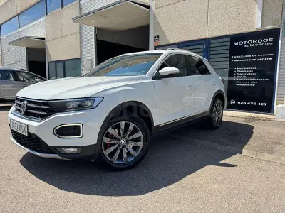 Usado VW T-Roc Sportline 115 CV (84 kW) 2018 Blanco SUV