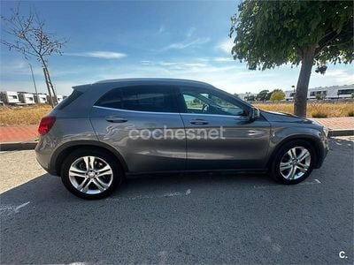 Usado Mercedes GLA200 AMG Edition 1 136 CV (100 kW) 2014 Gris / plata SUV