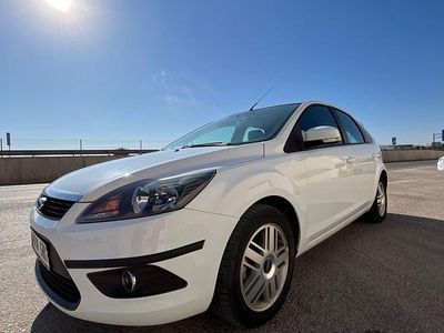 Blanco Usado 2009 Ford Focus Trend | 6600 € (Precio justo)
