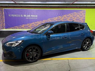 Usado Ford Focus ST 280 CV (205 kW) 2021 Azul Berlina