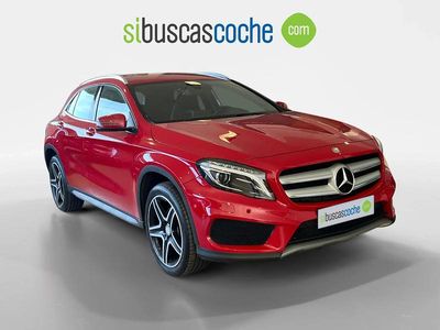 Käytetty Mercedes GLA220 AMG line 177 HP (130 kW) 2016 Punainen Katumaasturi
