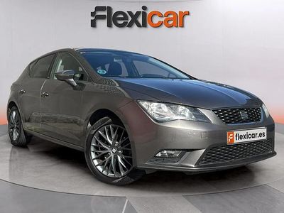 Gris Usado 2016 Seat Leon Reference Berlina | 10.490 € (Precio justo)
