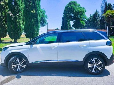 Käytetty Peugeot 5008 Allure 181 HP (133 kW) 2021 Valkoinen Katumaasturi