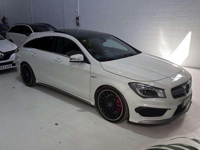 Usado Mercedes CLA45 AMG Shooting Brake AMG 381 CV (280 kW) 2015 Blanco Familiar