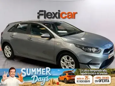Usado Kia Ceed 100 CV (73 kW) 2021 Gris Utilitario