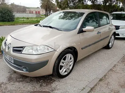 Usado Renault Mégane II Privilege 130 CV (95 kW) 2008 Beige Berlina