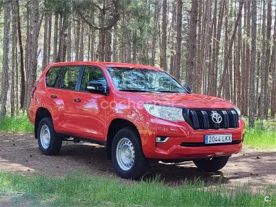 Usado Toyota Land Cruiser 177 CV (130 kW) 2020 Rojo SUV