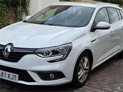 Usado Renault Mégane GrandTour Business 110 CV (80 kW) 2018 Blanco Familiar