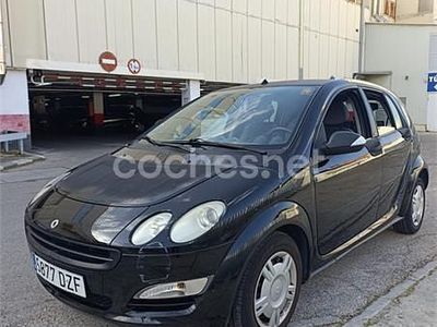 Usado Smart ForFour Pure 64 CV (47 kW) 2006 Negro Utilitario