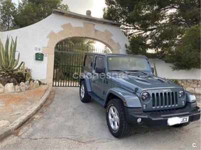 Usado Jeep Wrangler Sahara 200 CV (147 kW) 2015 Gris / plata SUV