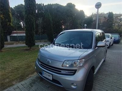Usado Daihatsu Sirion HIRO 91 CV (66 kW) 2010 Gris / plata Utilitario