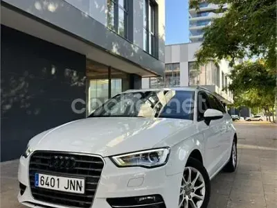 Usado Audi A3 Advanced 110 CV (80 kW) 2016 Blanco Berlina
