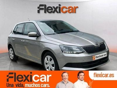 Usado Skoda Fabia Active 75 CV (55 kW) 2015 Gris / plata Utilitario