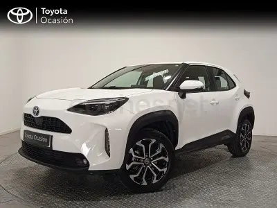 Usado Toyota Yaris Cross Active 116 CV (85 kW) 2022 Blanco SUV