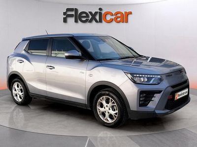 Usado Ssangyong (KGM) Tivoli 150 CV (110 kW) 2025 Gris SUV