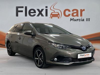 usado Toyota Auris Hybrid 